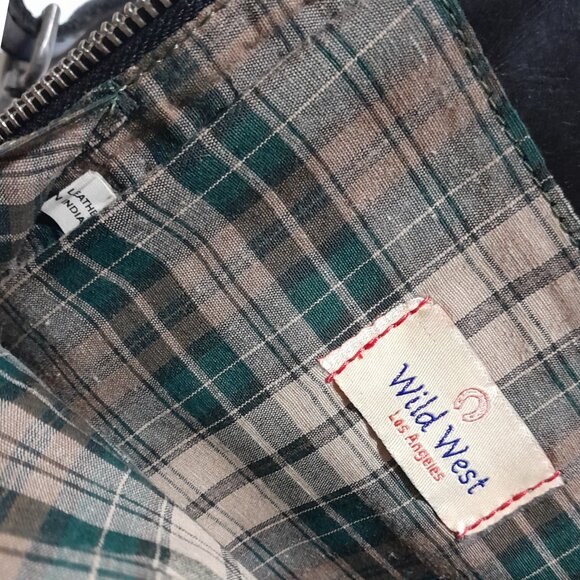 Leather Black Wild West Sling Crossbody Bag - Picture 5 of 10